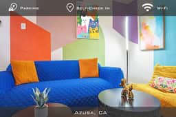 Contemporary Retreat of Azusa-Sleeps 8 - Image 3