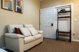 Stylish Studio Retreat | Newly Built Unit C - Image 2