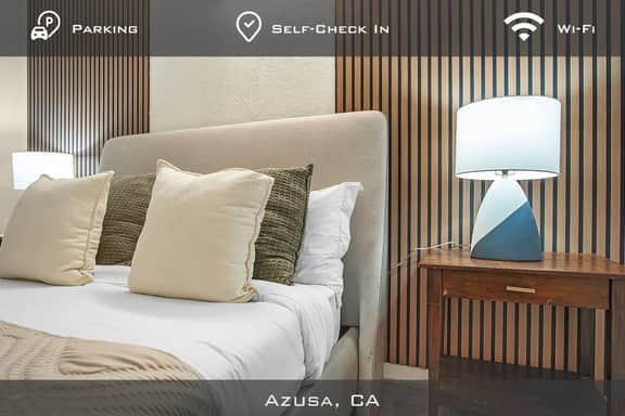 Contemporary Retreat of Azusa-Sleeps 8 - Image 5