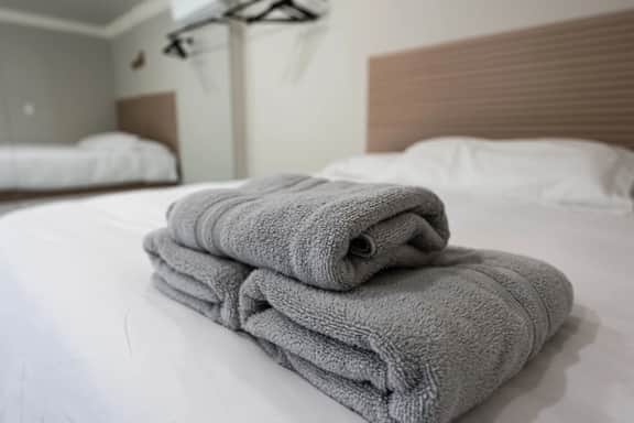 Cute little studio, great stop for road trip - Image 2