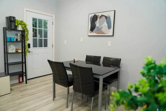 Quaint 1 Bedroom Suite El Monte Getaway near LA - Image 5